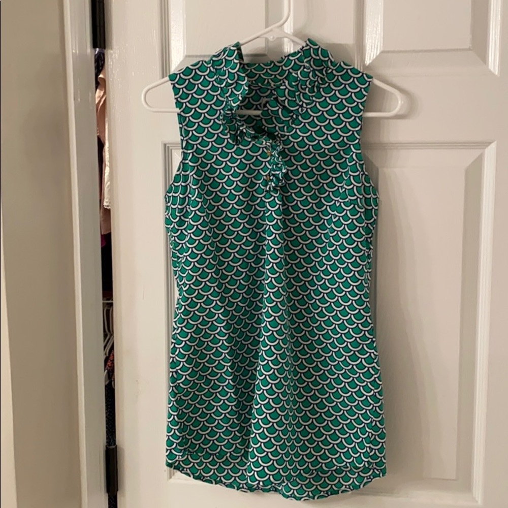 Mud pie sleeveless blouse